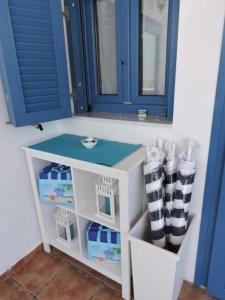 Jorgos studios Milos Greece