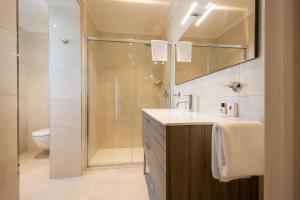 Deluxe Double Room room in International Beach Hotel