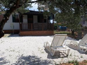 Olive garden Trogir - mobil home