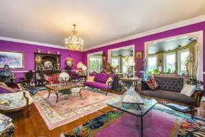 Matthews Manor Bed & Breakfast - 马修斯