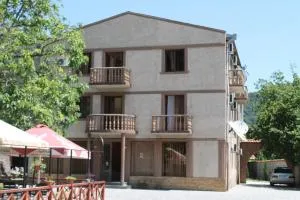 Hotel Kavkasioni - Kapuchi