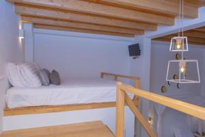 Naxos Riviera Suites