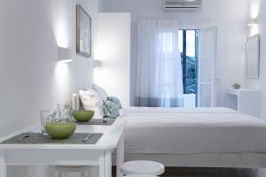 Gaia lux inn Milos Greece