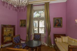 Filip’s Palace Luxurious Apartment