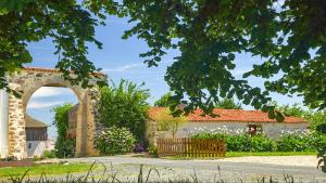 B&B / Chambres d'hotes Domaine de La Courillere : photos des chambres