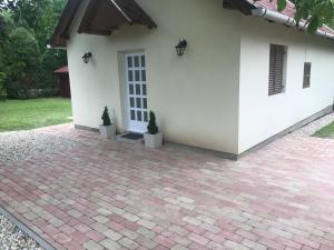 Hytte Krisztina nyaral&oacute; Als&oacute;&ouml;rs Ungarn