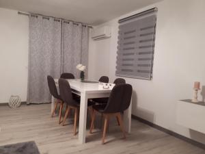 Apartment Jole 1