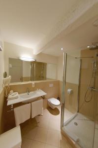 Hotels Le Clocher de Rodez Centre Gare : photos des chambres