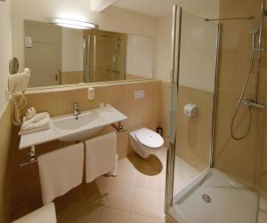Hotels Le Clocher de Rodez Centre Gare : photos des chambres