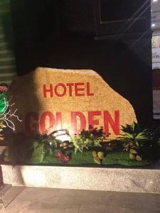 Golden Hotel
