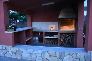 Villa Sitges La Calma 10 minutes drive Sitges 2 minutes walk Garraf Park AC