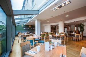 Drayton Manor Hotel