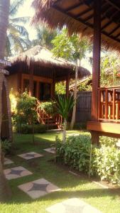 Phòng Giường Đôi Có Phòng Tắm Riêng (Double Room with Private Bathroom)