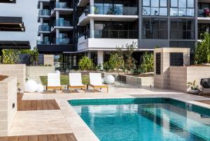 Boardwalk Burleigh Beach - Official