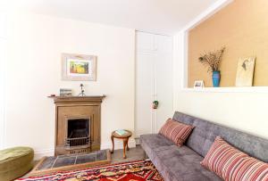 Beautiful 2 bedroom flat in a Victorian House