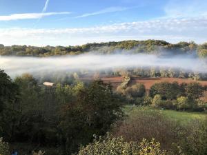 Maisons de vacances Cosy town house on the edge of a bastide with swimming pool and stunning views : photos des chambres