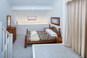 Parkwood 6 - 2BR Split Lvl Apartment l Spa Bath l BBQ l Central Location