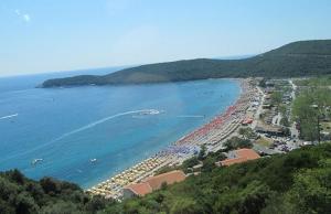 apartman holiday budva