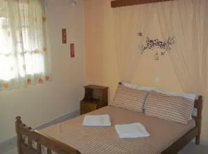 En Leuko Apartments - Tsoukaladhes