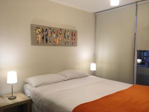 Moneda Express Apart