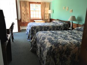 Double Room with Two Double Beds and Kitchenette room in Bass River Motel