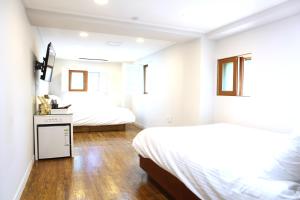 Phòng Deluxe có 2 giường Queen (2 Queen Beds Deluxe Room)