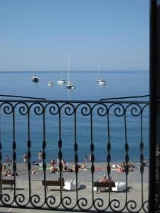 Appartement the sea at .. house Camogli Italien