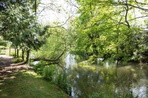 53 Station Road, Kintbury RG17 9UT, Berkshire, England.