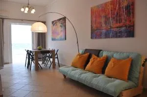 Summerhouse - 阿齐亚·佩拉加·基西拉