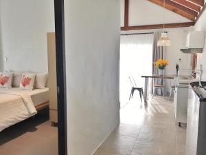 Silan Residence, Koh Phangan - An authentic village experience