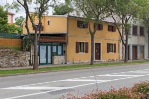 Anni Apartments