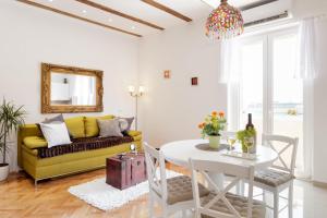 Apartment on the coast-Jere