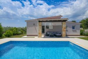 Family Holiday House Harriet