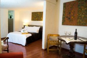 Suite 2B, Vista, Garden House, Welcome to San Angel