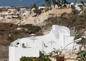 Drops Cave Houses Santorini Greece