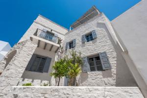 Traditional Stone House in Kostos Paros Greece