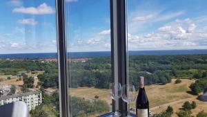 16th floor view on the sea and city. 15 minutes walk to the beach.