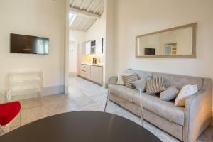 Two-Bedroom Apartment room in Carapelli Apartments