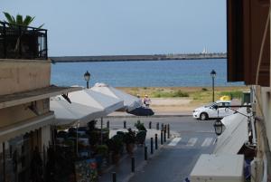 Myron Suite Old Town