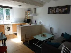 APPART D'HOTES BRIVE OUEST (USSAC) - Donzenac