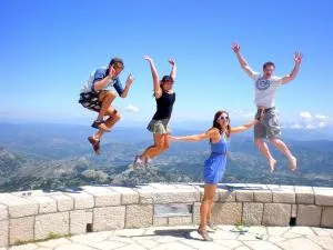 Montenegro Backpackers Home Kotor - 赫尔采格诺维