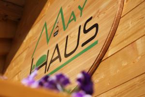 May-Haus