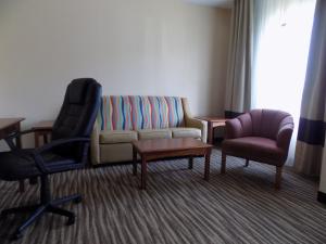 Queen Suite with Two Queen Beds - Non-Smoking room in Baymont by Wyndham Augusta Riverwatch