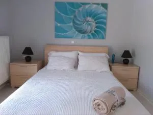 Christina's House - 伊拉克里萨