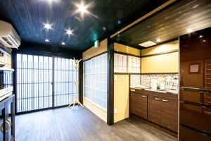 Miro Shichjo Hanabatakecho Tei