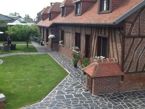 Pension Les Chambres de Paule Thieulloy-lʼAbbaye Frankreich