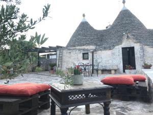 Trulli Domus Petra