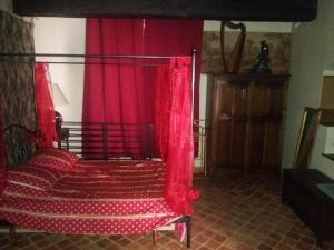 B&B / Chambres d'hotes Commanderie des Templiers : photos des chambres