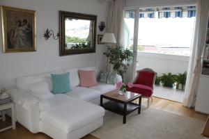Bianca beach apartments 