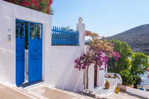 Villa SOLEIL Milos Greece